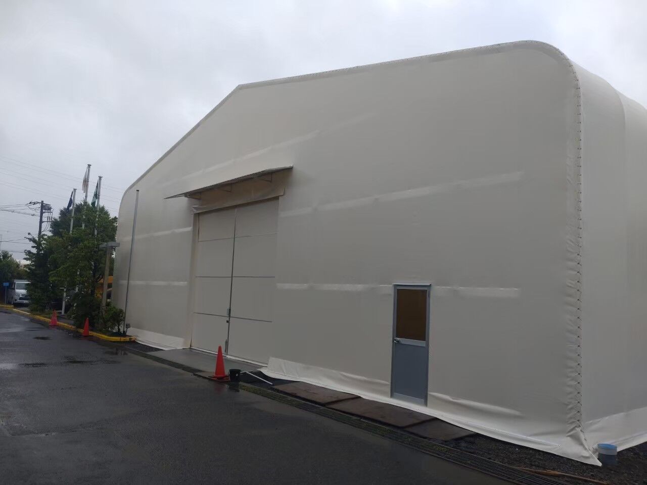 テント倉庫増設工事